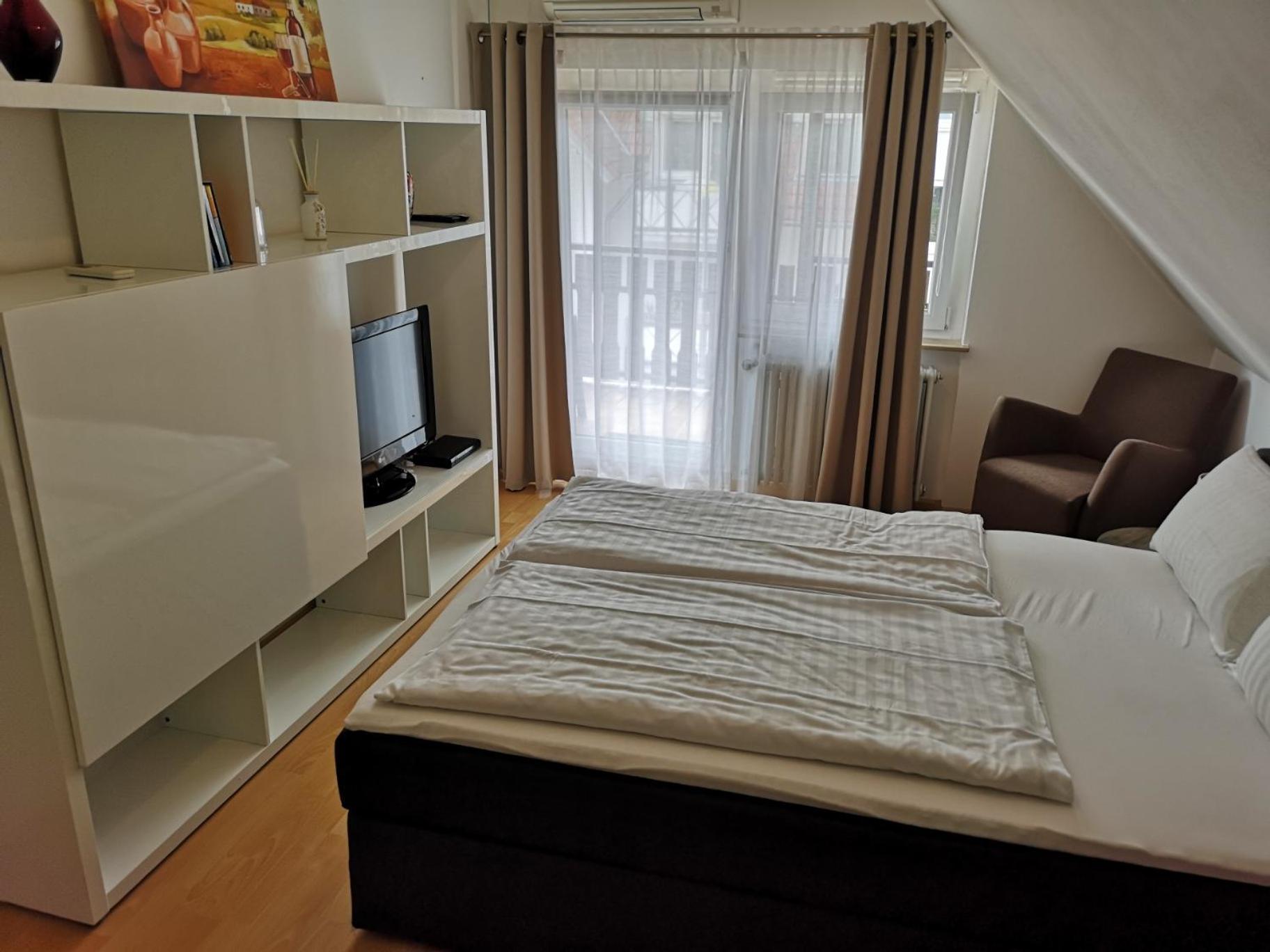 פרייבורג Tuniberg Restaurant Hotel מראה חיצוני תמונה